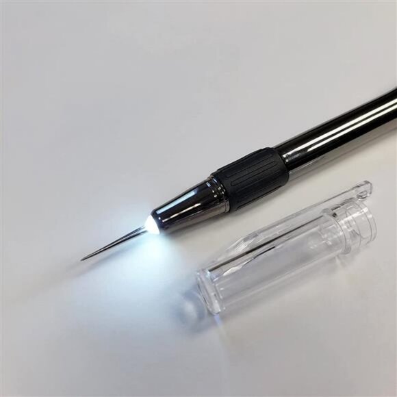 Tweedy Lite Pin Weeding Tools with Built-in LED Light - Picture 2 of 6